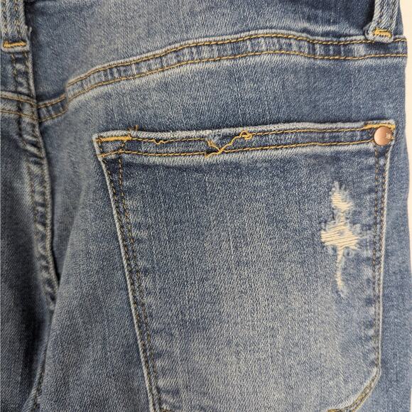 Judy Blue Mid Wash High Rise Distressed Boyfriend Jeans Size 15|32‎ - Picture 9 of 9